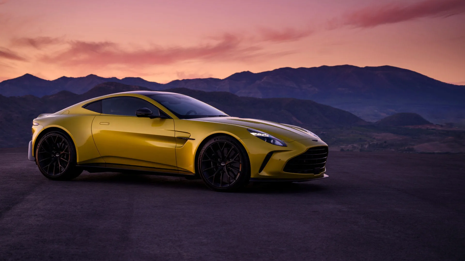 Aston Martin Vantage