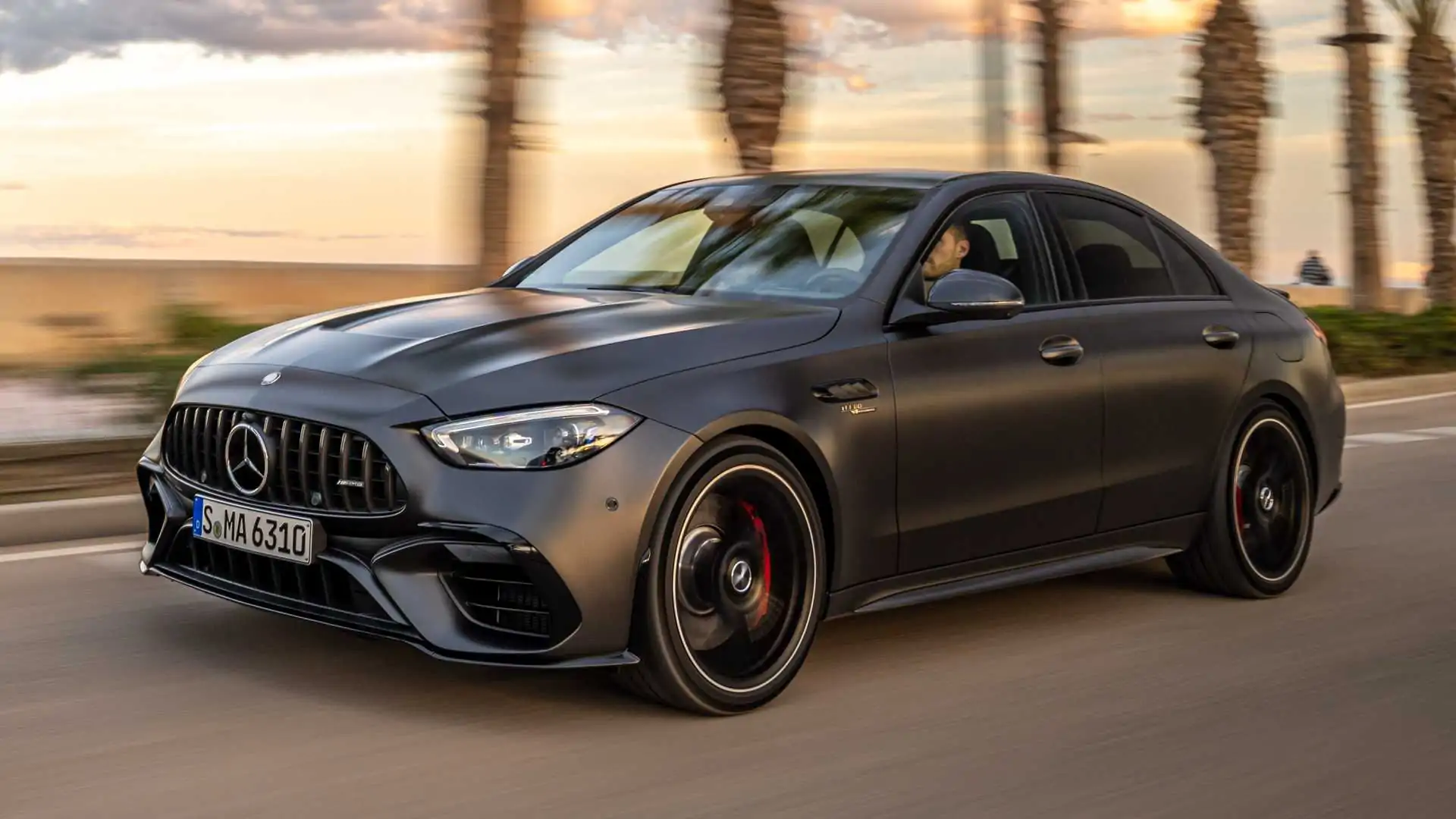 Mercedes-AMG C63 S E Performance